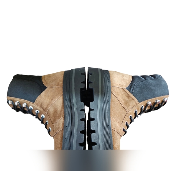 Marc Fisher Sashia Platform Combat Boots In Brown Suede Size 7.5 NWOB - Picture 3 of 8